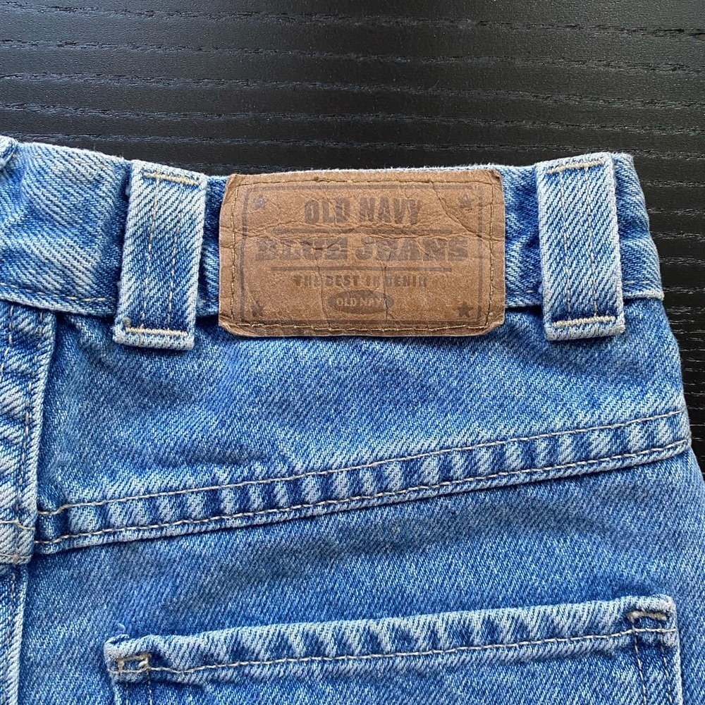 LF ripped denim short shorts with bedazzle on front - Picture 4 of 8